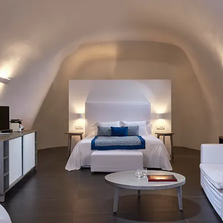 Katikies Chromata Santorini - The Leading Of The World Hotel